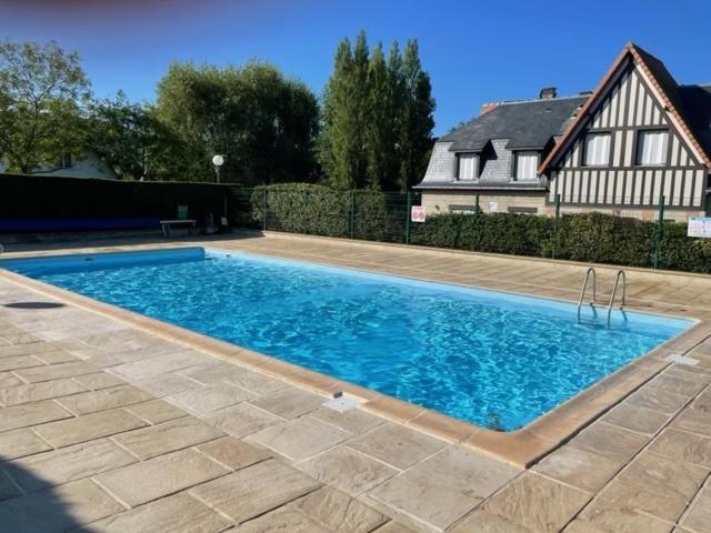 La Vigie Spacieux, Lumineux, Piscine Deauville Exteriér fotografie